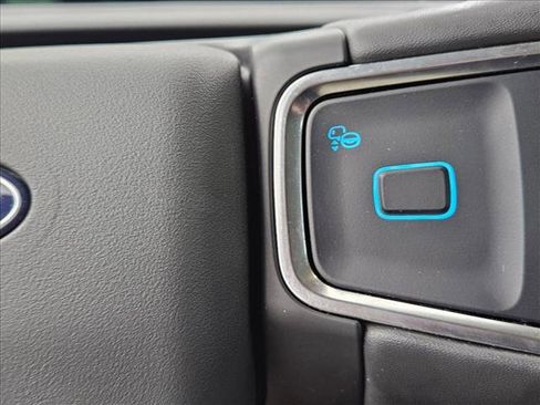 Used 2025 Ford Expedition Active RWD image 24