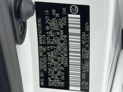 Used 2024 Lexus ES 350 w/ Premium Package image 54