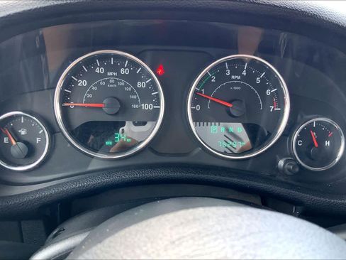 Used 2017 Jeep Wrangler Unlimited Sport AWD/4WD image 25