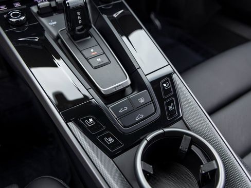 Certified 2025 Porsche 911 Carrera S image 42