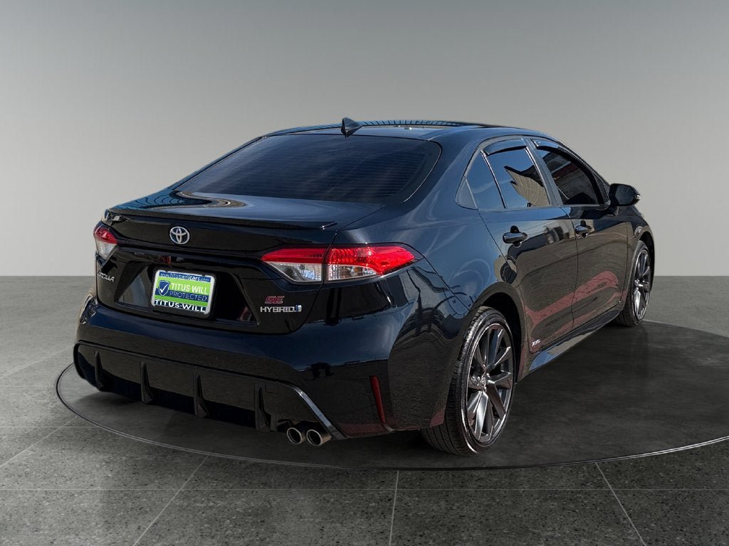 Used 2024 Toyota Corolla SE AWD/4WD image 9