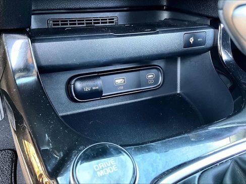 Used 2024 Kia Seltos SX w/ SX Sunroof Package image 15