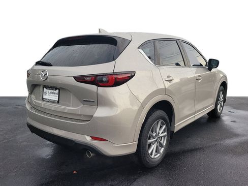 Used 2024 MAZDA CX-5 AWD 2.5 S w/ Select Package image 3