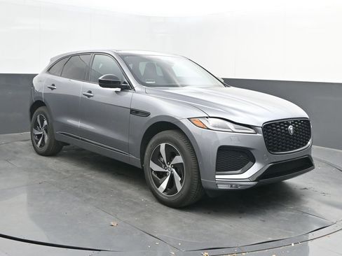 New 2026 Jaguar F-PACE R-Dynamic S AWD/4WD image 9