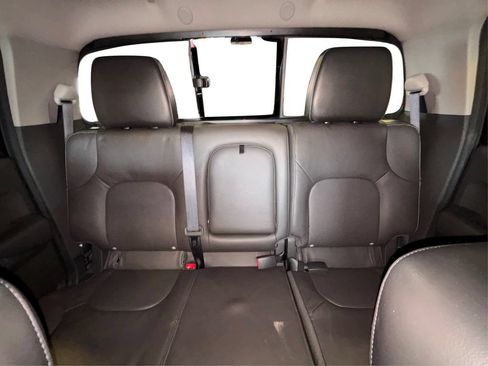 Used 2016 Nissan Frontier PRO-4X w/ Pro-4x Luxury Package AWD/4WD image 25