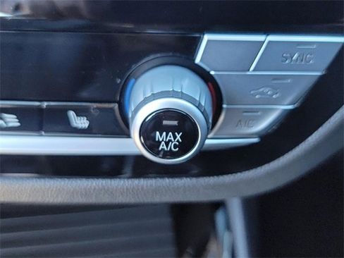 Used 2020 BMW X3 xDrive30e w/ Driving Assistance Package image 23