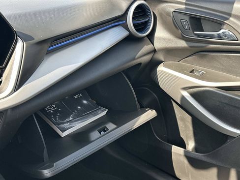 Certified 2024 Chevrolet Trax LS w/ LS Convenience Package FWD image 30