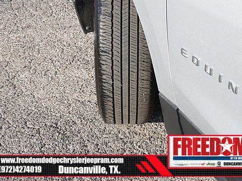 Used 2022 Chevrolet Equinox LT FWD image 42