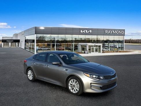 Used 2018 Kia Optima EX FWD image 10
