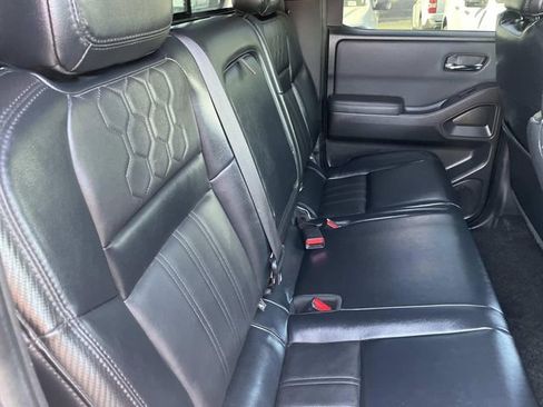 Used 2022 Nissan Frontier Pro-X w/ Pro-X Premium Package RWD image 34
