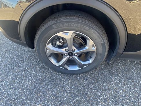 Used 2025 Ford Escape ST-Line image 10