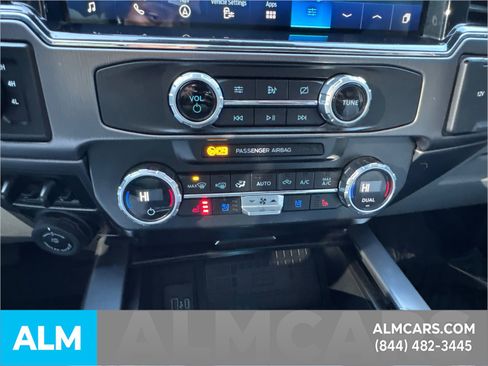 Used 2022 Ford F250 Limited w/ FX4 Off-Road Package image 35