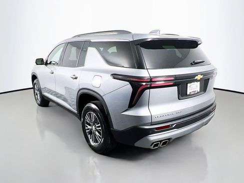 Certified 2024 Chevrolet Traverse LT image 6