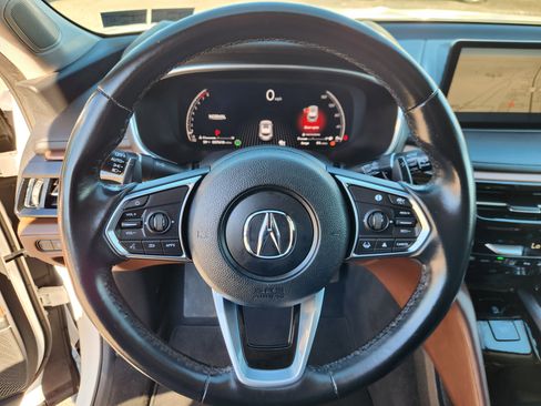 Used 2023 Acura MDX SH-AWD w/ Technology Package image 9