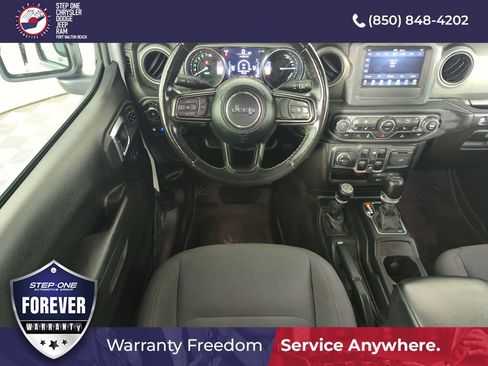 Used 2023 Jeep Wrangler Unlimited w/ Cold Weather Group AWD/4WD image 13