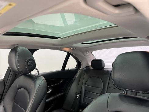 Used 2015 Mercedes-Benz C 300 4MATIC Sedan image 12
