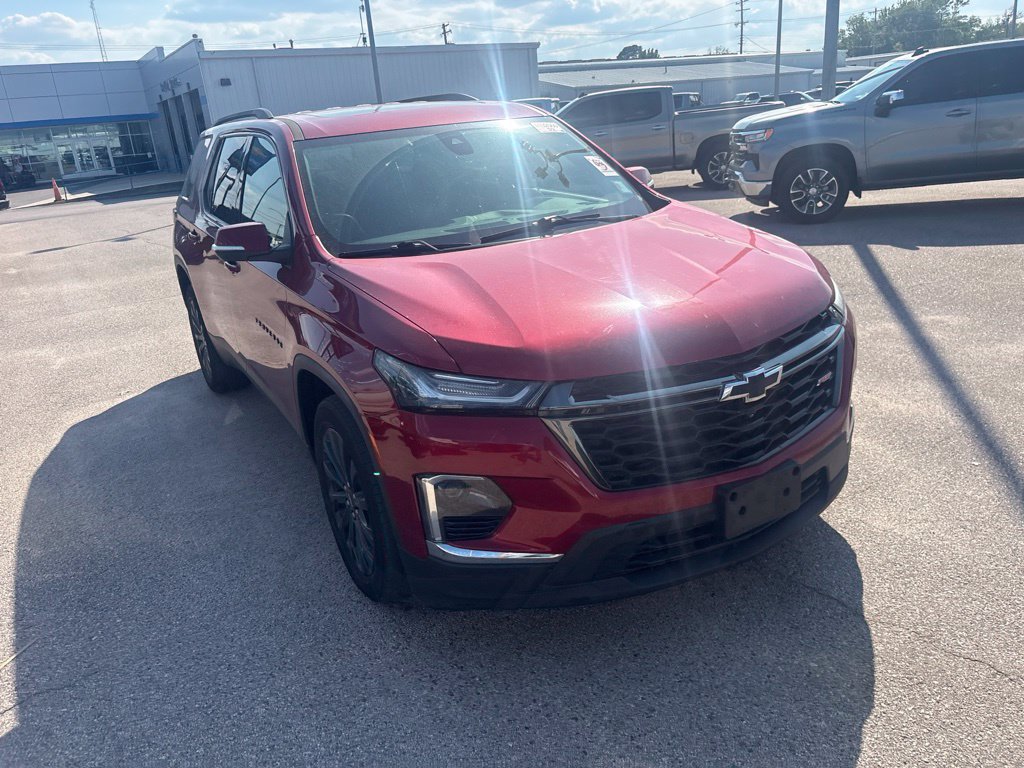 Used 2022 Chevrolet Traverse RS AWD/4WD image 2