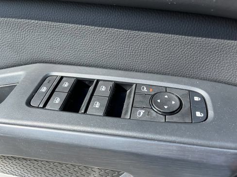 Certified 2026 Nissan Pathfinder Rock Creek AWD/4WD image 12