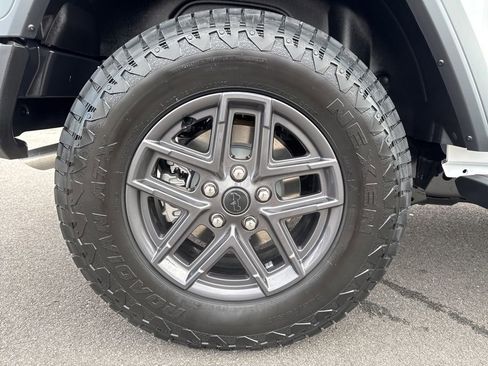 New 2026 Jeep Wrangler Sport S image 13