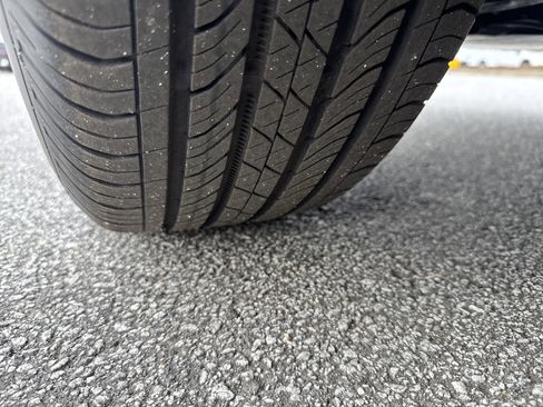 Used 2025 Buick Envista Preferred w/ Convenience I Package image 12