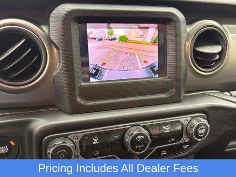 Used 2023 Jeep Gladiator Sport AWD/4WD image 10