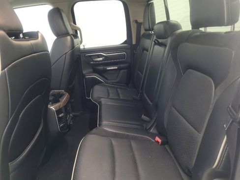 Used 2020 RAM 1500 Laramie RWD image 18