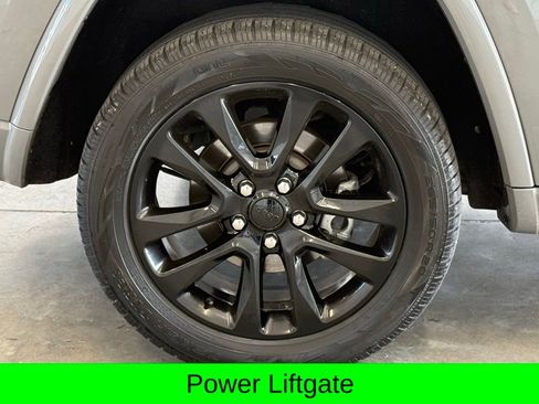 Used 2021 Jeep Grand Cherokee Laredo X AWD/4WD image 7