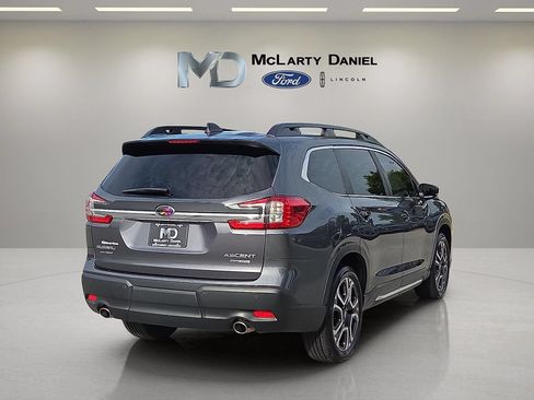 Used 2024 Subaru Ascent Limited w/ Technology Package AWD/4WD image 5