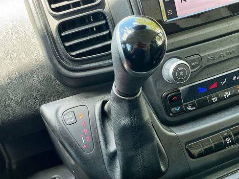 Used 2025 RAM ProMaster 1500 FWD image 16