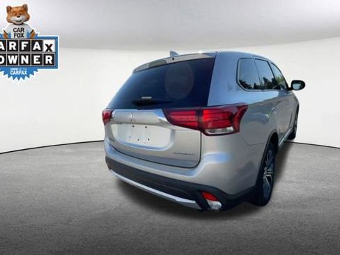 Used 2018 Mitsubishi Outlander ES FWD image 8