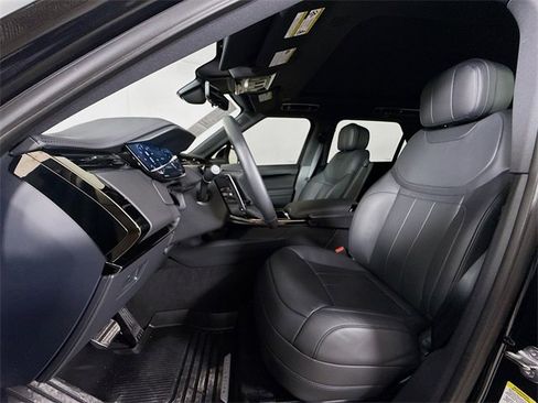 Used 2025 Land Rover Range Rover Sport Dynamic SE image 11