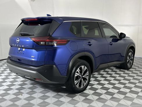 Used 2023 Nissan Rogue SV FWD image 8
