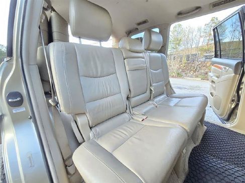 Used 2005 Lexus GX 470 Sport Utility image 31