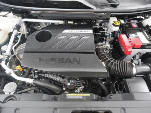 Used 2023 Nissan Rogue SV w/ SV Premium B Package FWD image 33