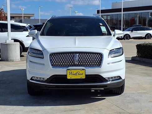 Used 2022 Lincoln Nautilus Reserve w/ Equipment Group 202A AWD/4WD image 5
