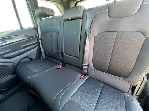 New 2026 Jeep Grand Cherokee Laredo RWD image 22
