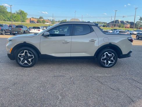 Certified 2024 Hyundai Santa Cruz Limited image 4