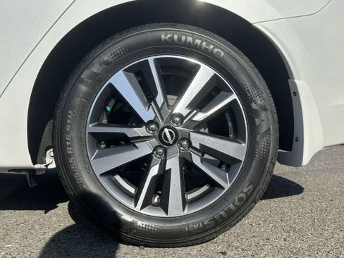 New 2025 Nissan Versa SV w/ Trunk Package image 12