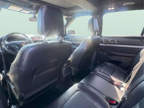 Used 2018 Ford Explorer Sport w/ Equipment Group 401A AWD/4WD image 16
