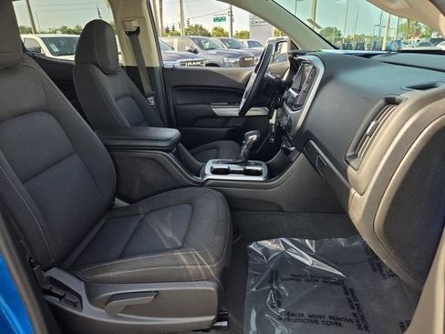 Used 2022 Chevrolet Colorado LT w/ Safety Package RWD image 17