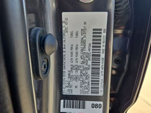 Used 2022 Toyota Tacoma SR5 image 34