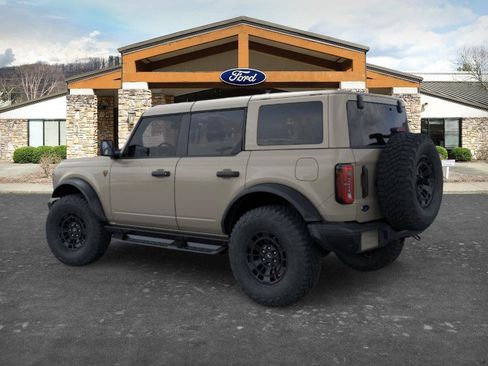 New 2026 Ford Bronco Badlands AWD/4WD image 4