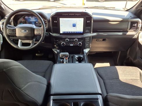 Used 2023 Ford F150 4x4 SuperCrew image 10