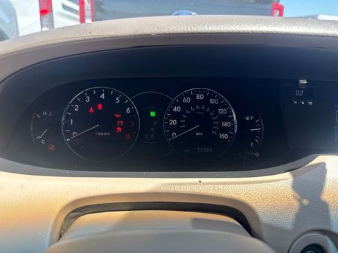 Used 2006 Toyota Avalon XLS FWD image 8