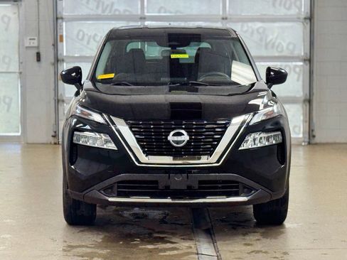 Used 2023 Nissan Rogue SV AWD/4WD image 2