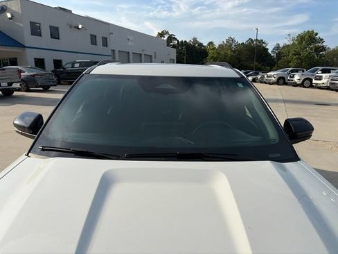 Used 2025 Ford Explorer ST-Line w/ Premium Package AWD/4WD image 13