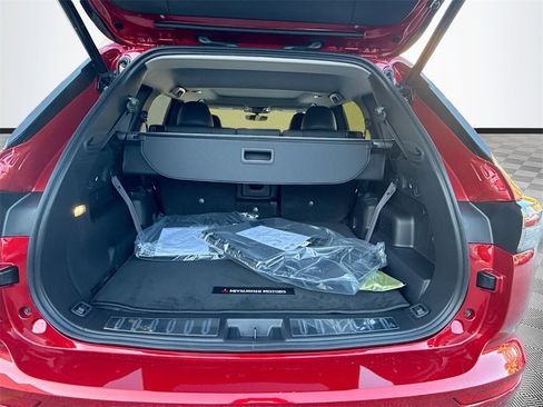 New 2026 Mitsubishi Outlander SE image 29