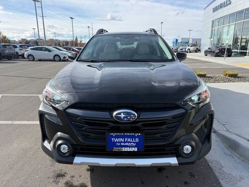 Certified 2025 Subaru Outback Limited image 3