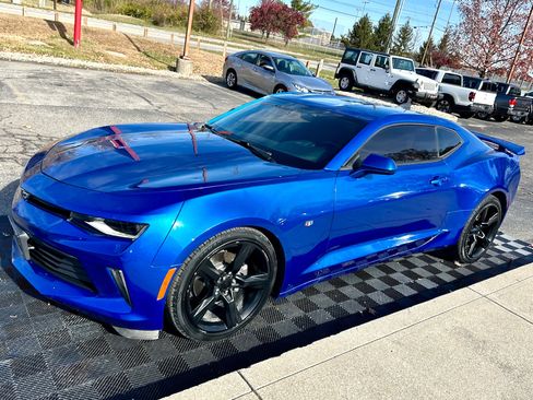 Used 2016 Chevrolet Camaro LT image 7
