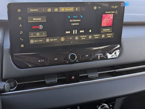 New 2026 Mitsubishi Outlander SEL image 23